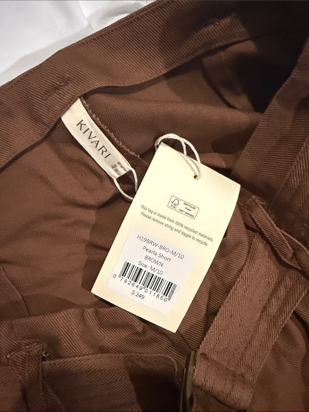 NWT Kivari Brown High-Waist Belted Shorts - Picture 3 of 3